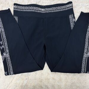 Johnny Was Black and White Embroidered Leggings